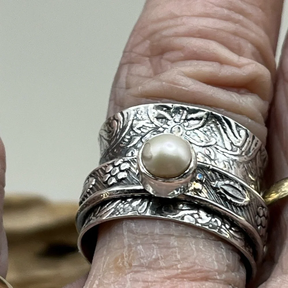 Sterling Silver Floral Pearl Ring